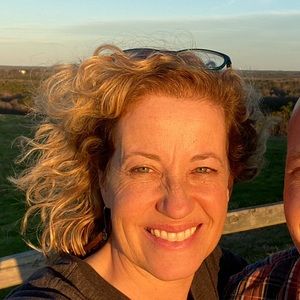 Meet your Posher, Kim